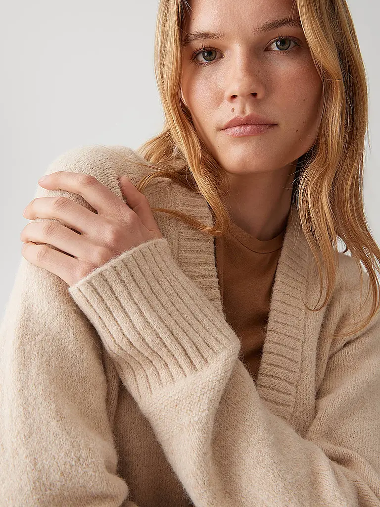 OPUS | Cardigan DASSI | beige
