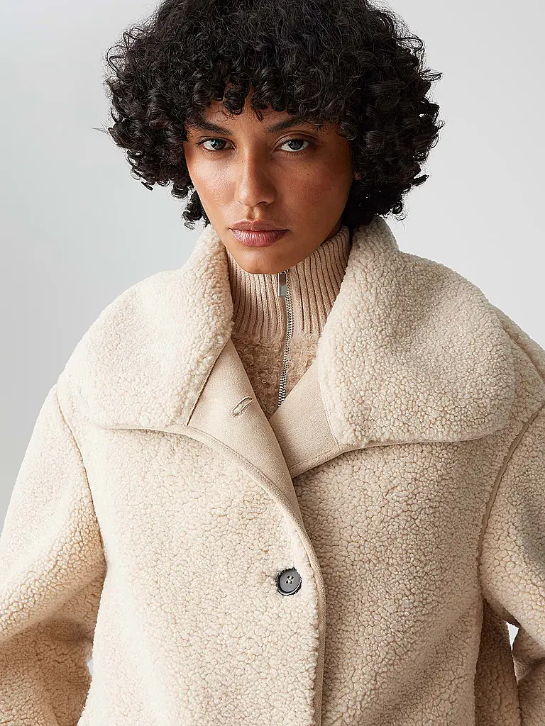 OPUS | Jacke in Felloptik HAFINE | beige