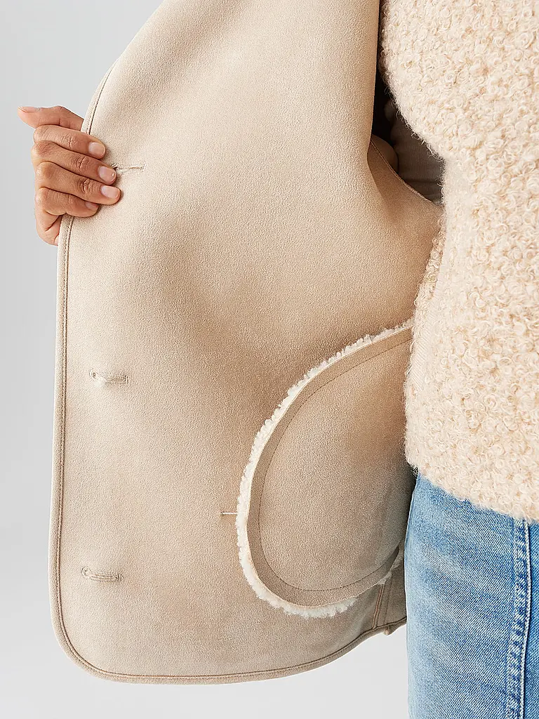 OPUS | Jacke in Felloptik HAFINE | beige