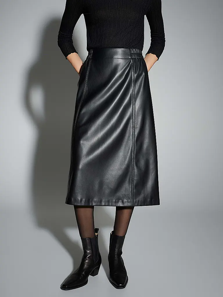 OPUS | Rock in Lederoptik ROGA | 