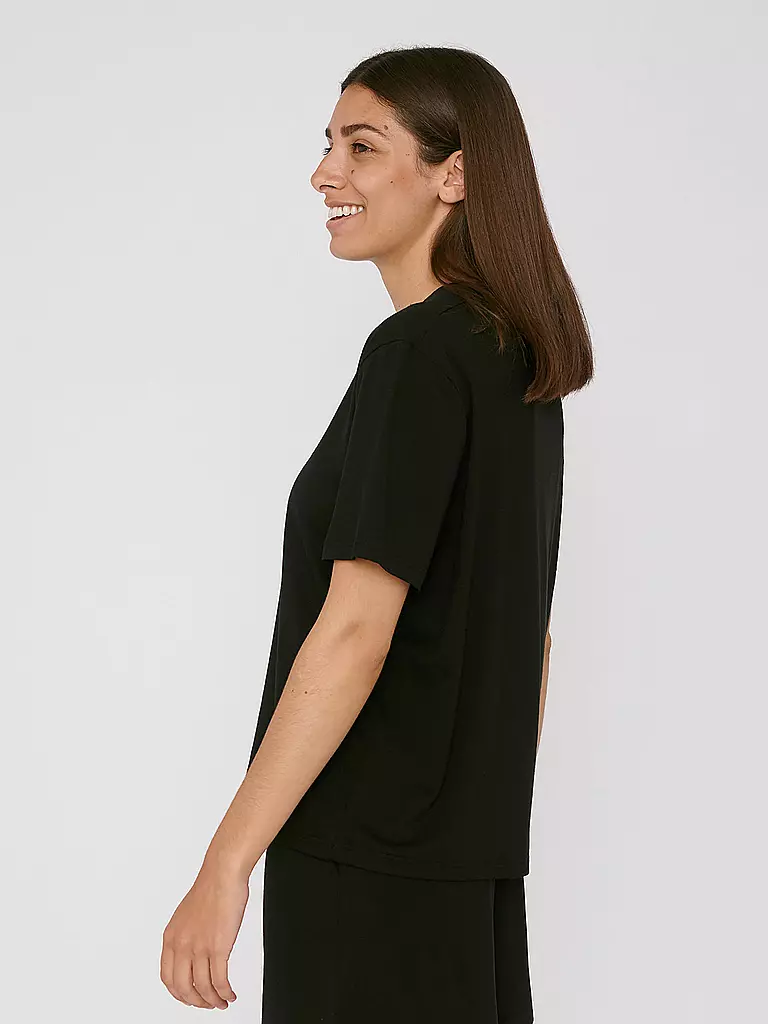 ORGANIC BASICS | T-Shirt | schwarz