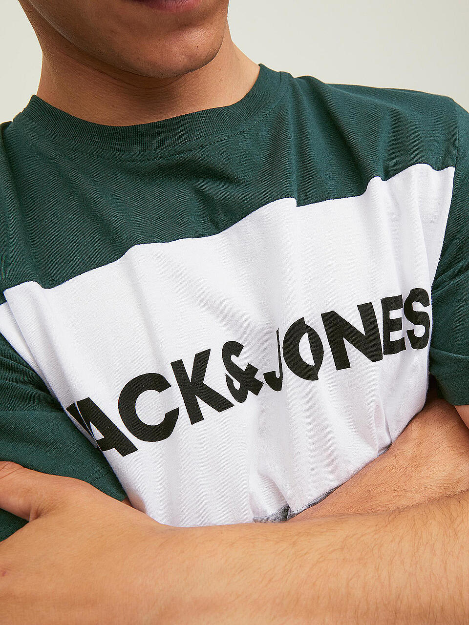JACK & JONES | T-Shirt JJELOGO | grün