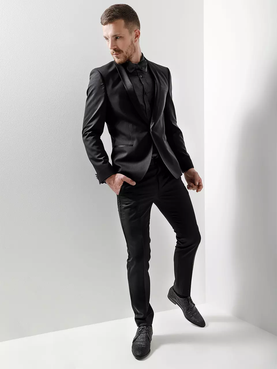 Finde dein Glam - Party Outfit!