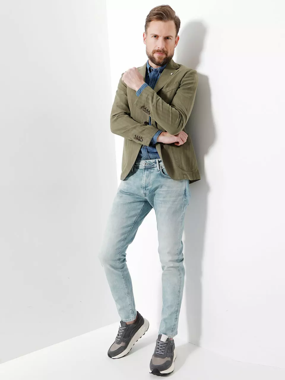Grün mit Denim