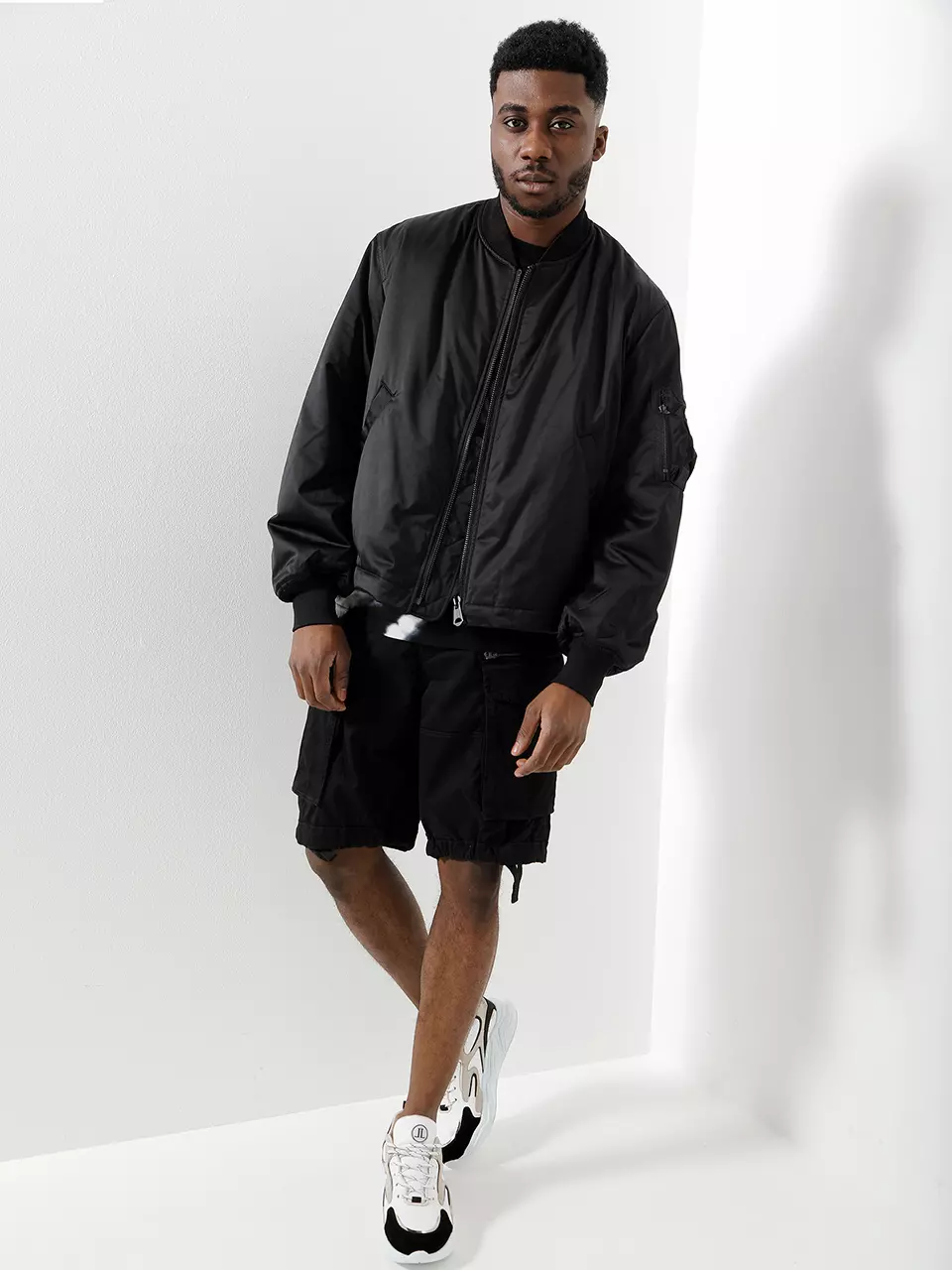 NEW - Young Fashion