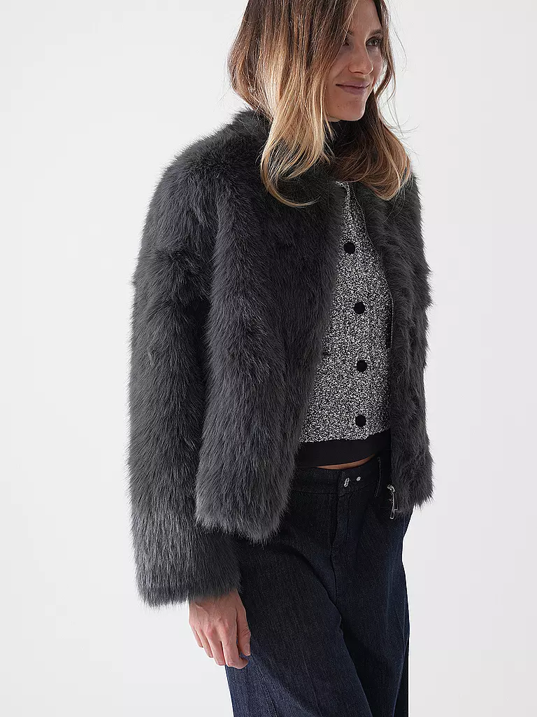 PRIDE TO BE | Jacke in Felloptik DANJA | grau