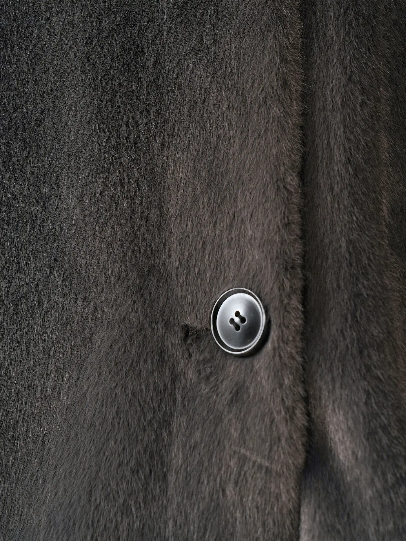 PRIDE TO BE | Jacke in Felloptik DARIA | grau