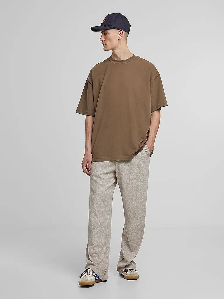 PROHIBITED | T-Shirt Oversized Fit | braun