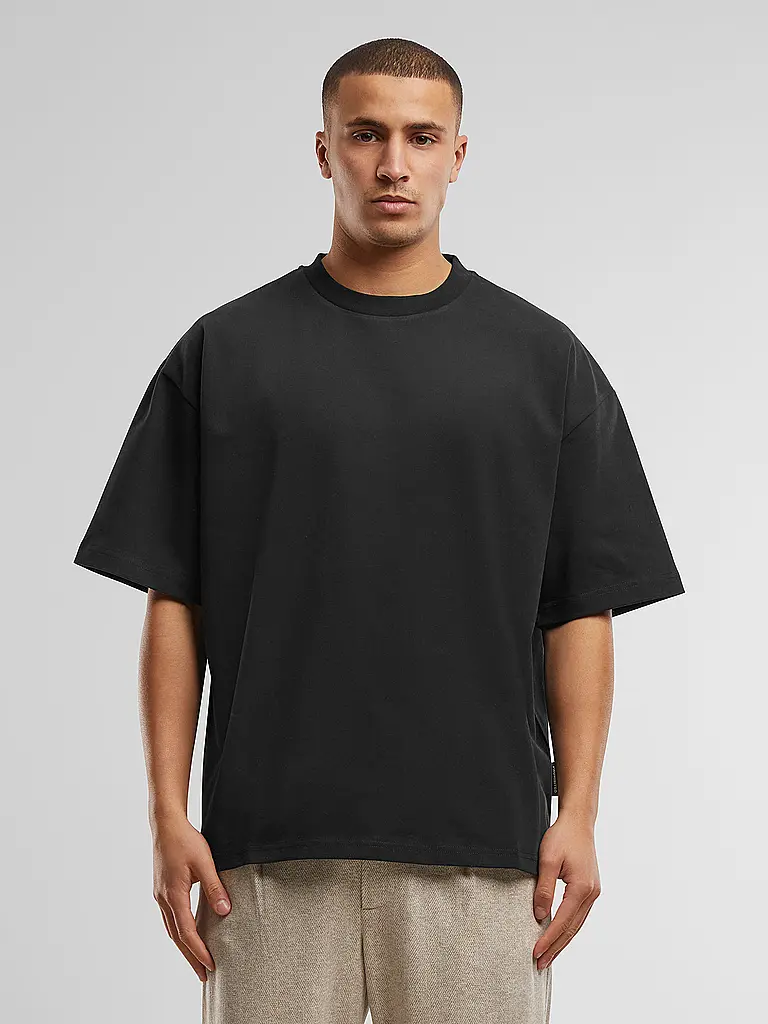 PROHIBITED | T-Shirt Oversized Fit | 