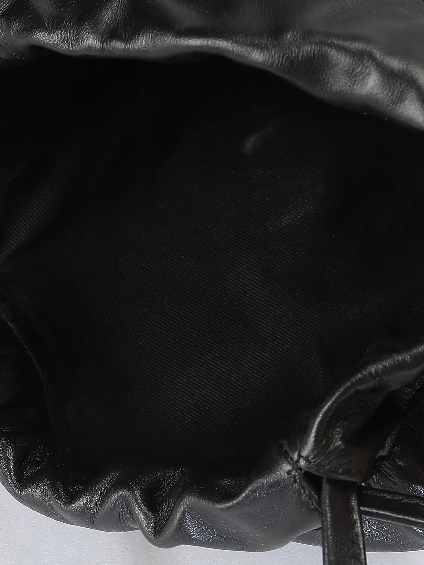 PUBLISHED BY | Ledertasche - Bucket Bag  | schwarz