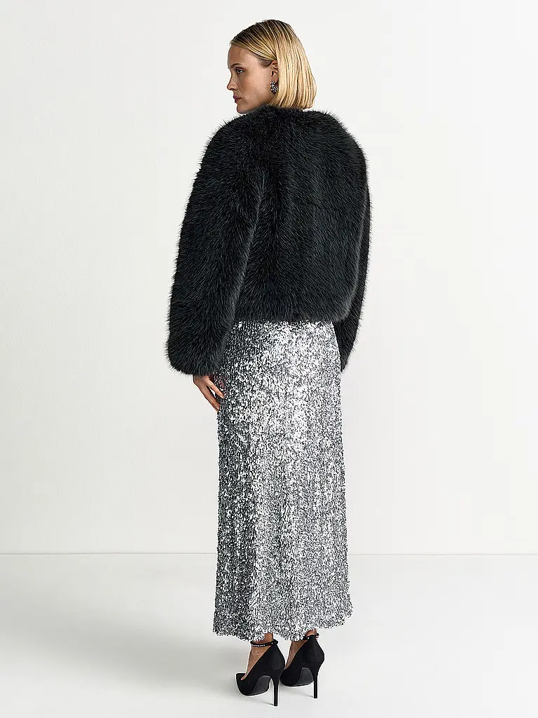 RICH & ROYAL | Jacke in Felloptik |