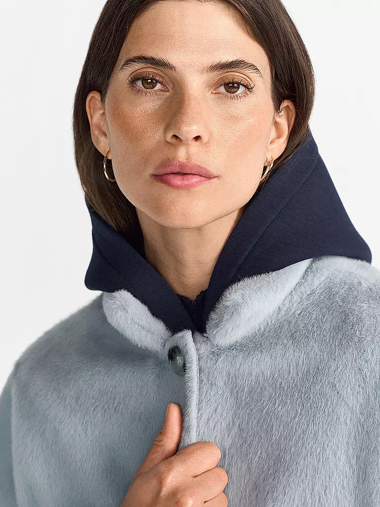 RICH & ROYAL | Jacke in Felloptik | hellblau