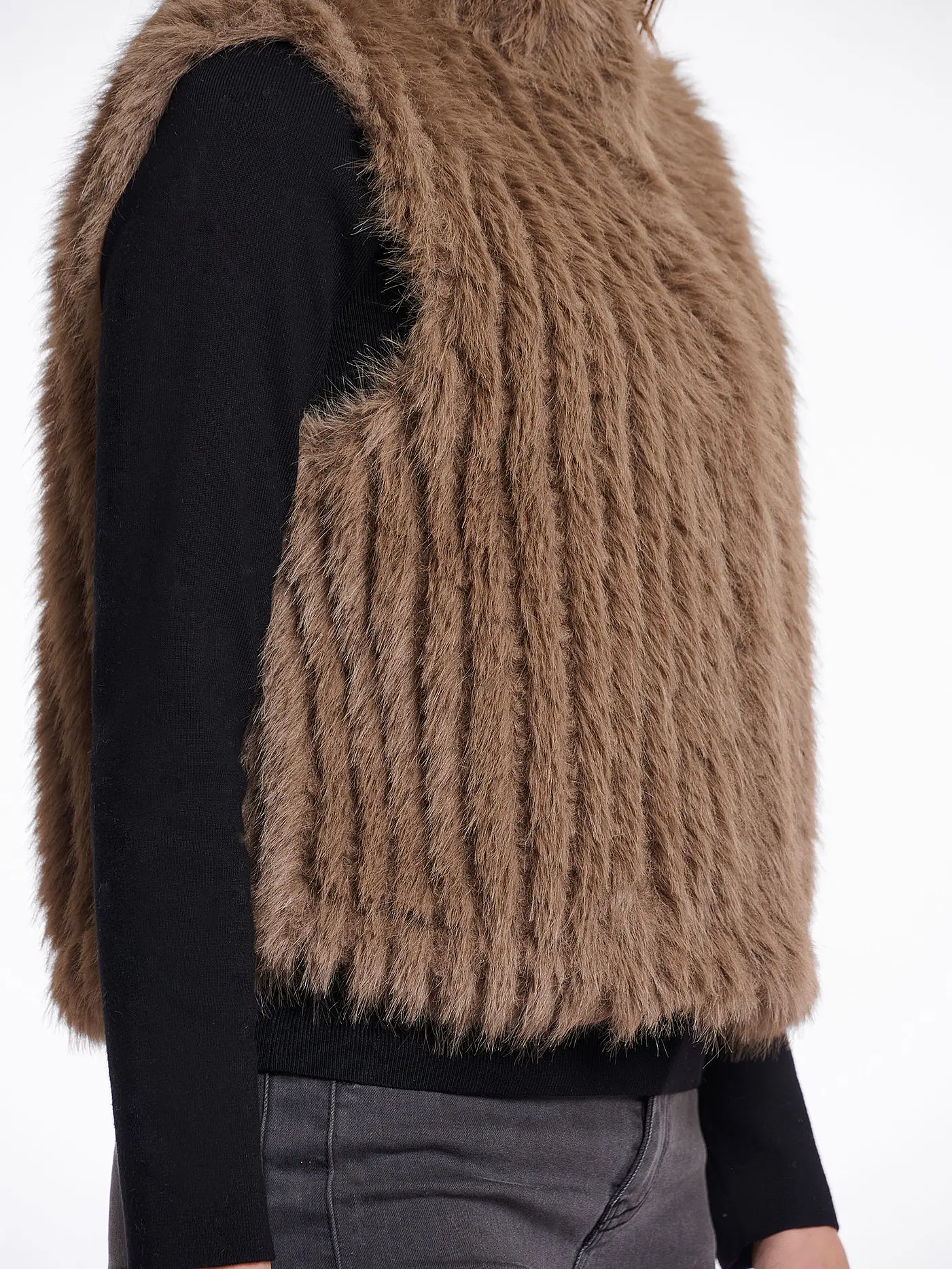 RINO&PELLE | Gilet in Felloptik DAVA | camel