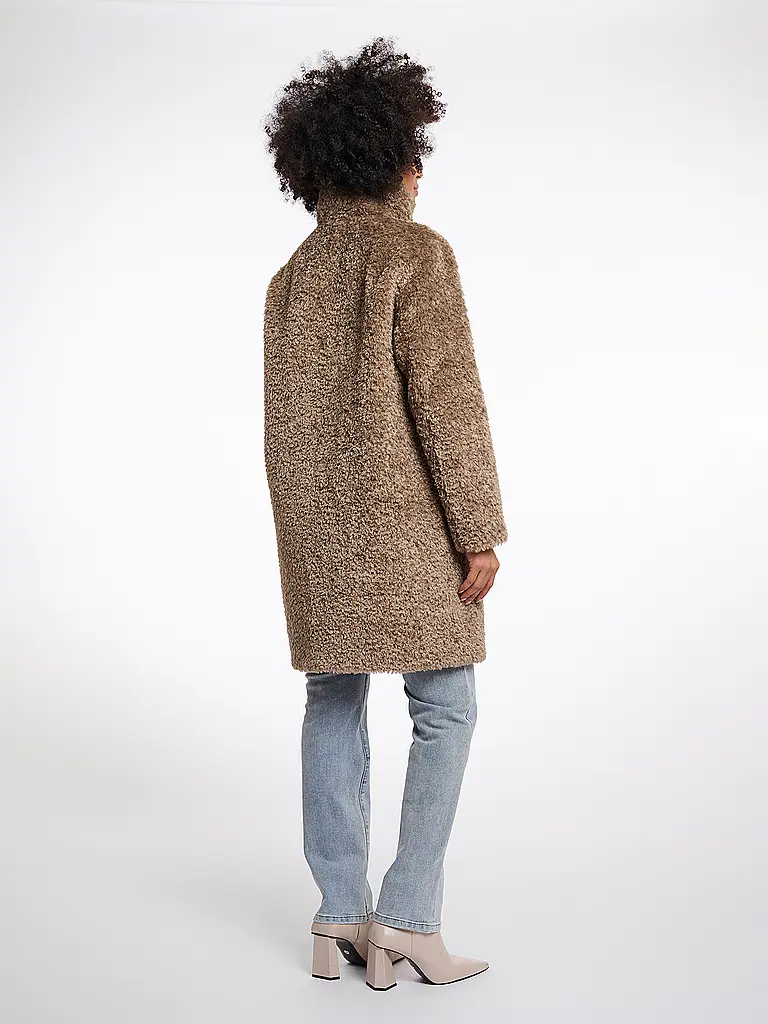 RINO&PELLE | Mantel in Felloptik ENA | camel