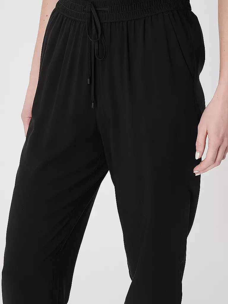 S.OLIVER | Hose Jogging Fit | schwarz