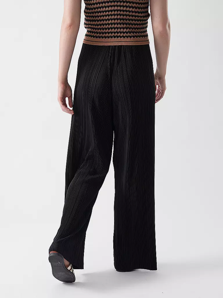 S.OLIVER | Marlenehose  | schwarz