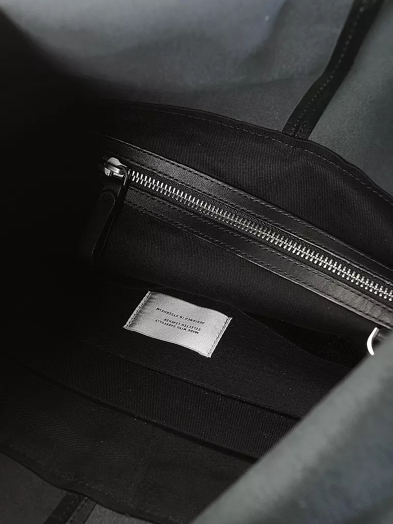 SANDQVIST | Rucksack Antonia | schwarz