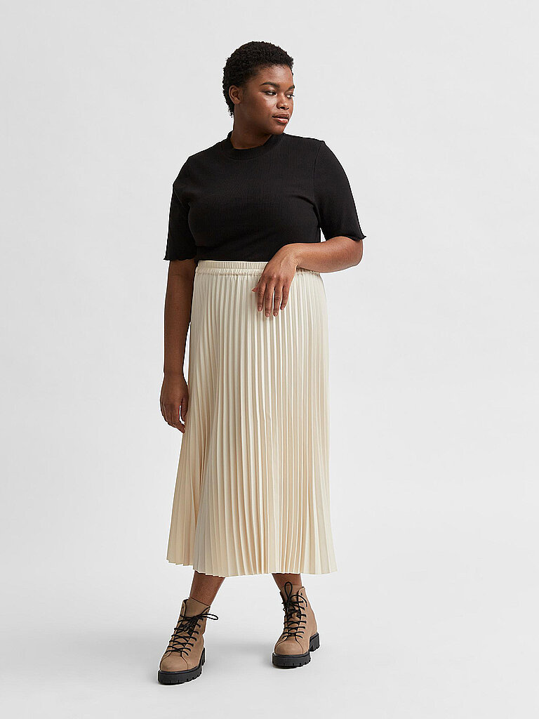 SELECTED CURVE T Shirt SLFNANNA schwarz | 44