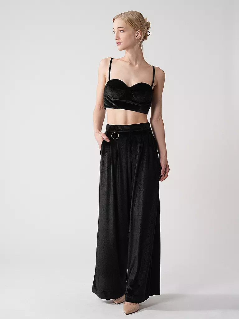 SILVIA SCHNEIDER | Top Cropped Fit | schwarz