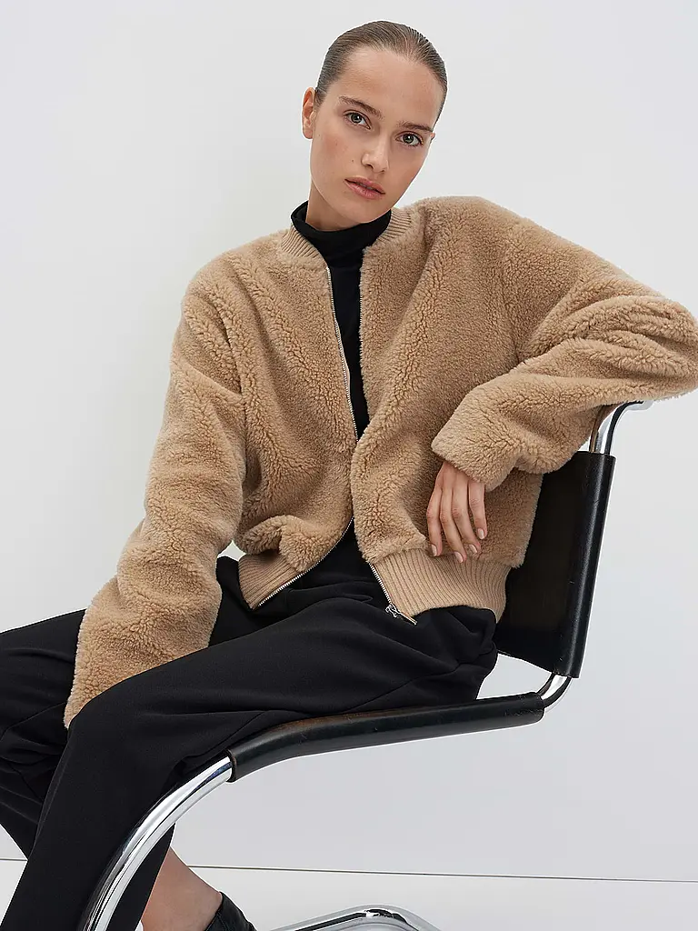 SOMEDAY | Jacke in Felloptik UFURRY | hellbraun