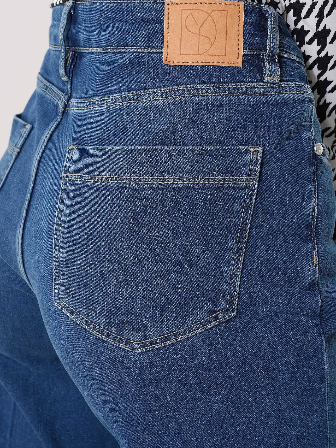SOMEDAY | Jeans Flared Fit CARIE ICONIC | dunkelblau