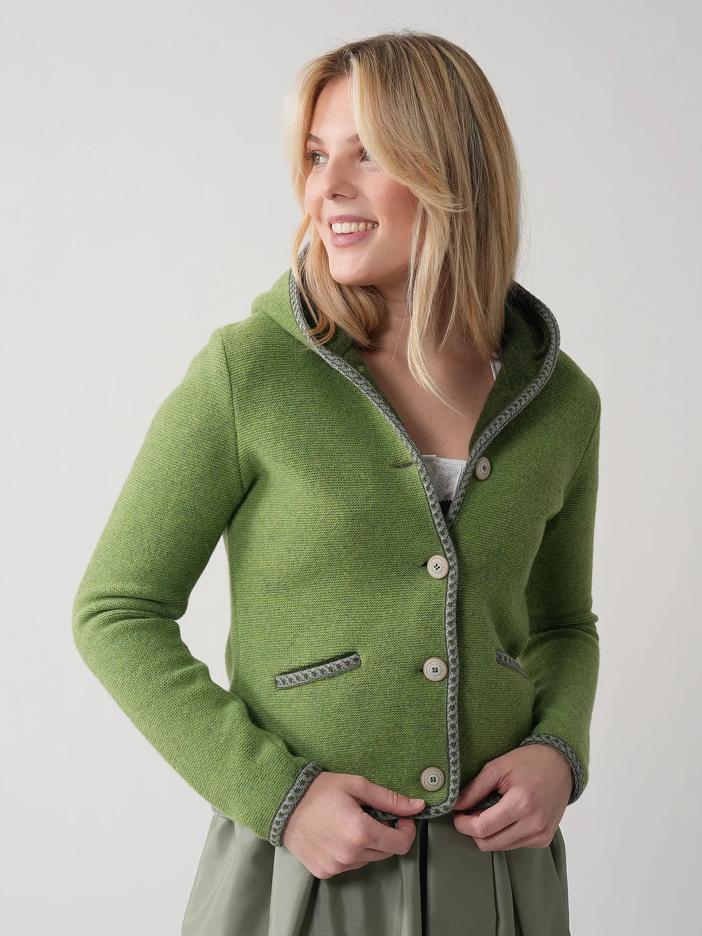 STAPF | Trachtenstrickjacke MALWINE | grün