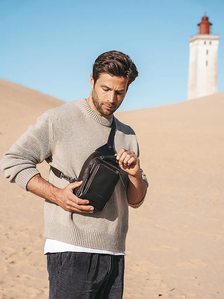 THE CHESTERFIELD BRAND | Ledertasche - Umhängetasche RIGA | 