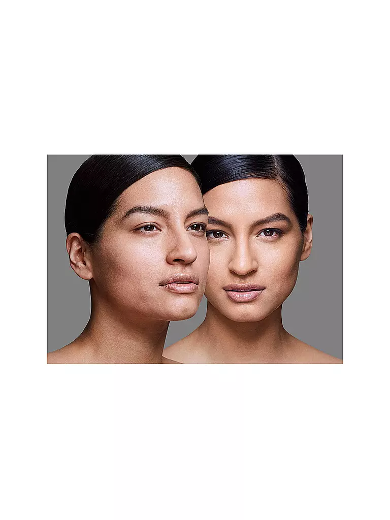 TOM FORD | Traceless Soft Matte Foundation ( 23 / 6.5 Sable )  | beige