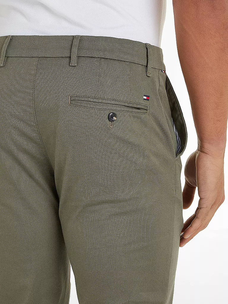TOMMY HILFIGER | Chino Straight Fit DENTON | olive