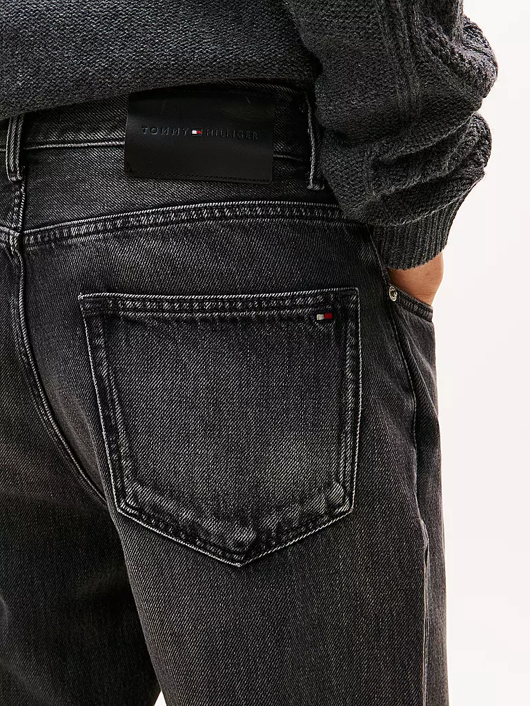 TOMMY HILFIGER | Jeans Tapered Fit | grau