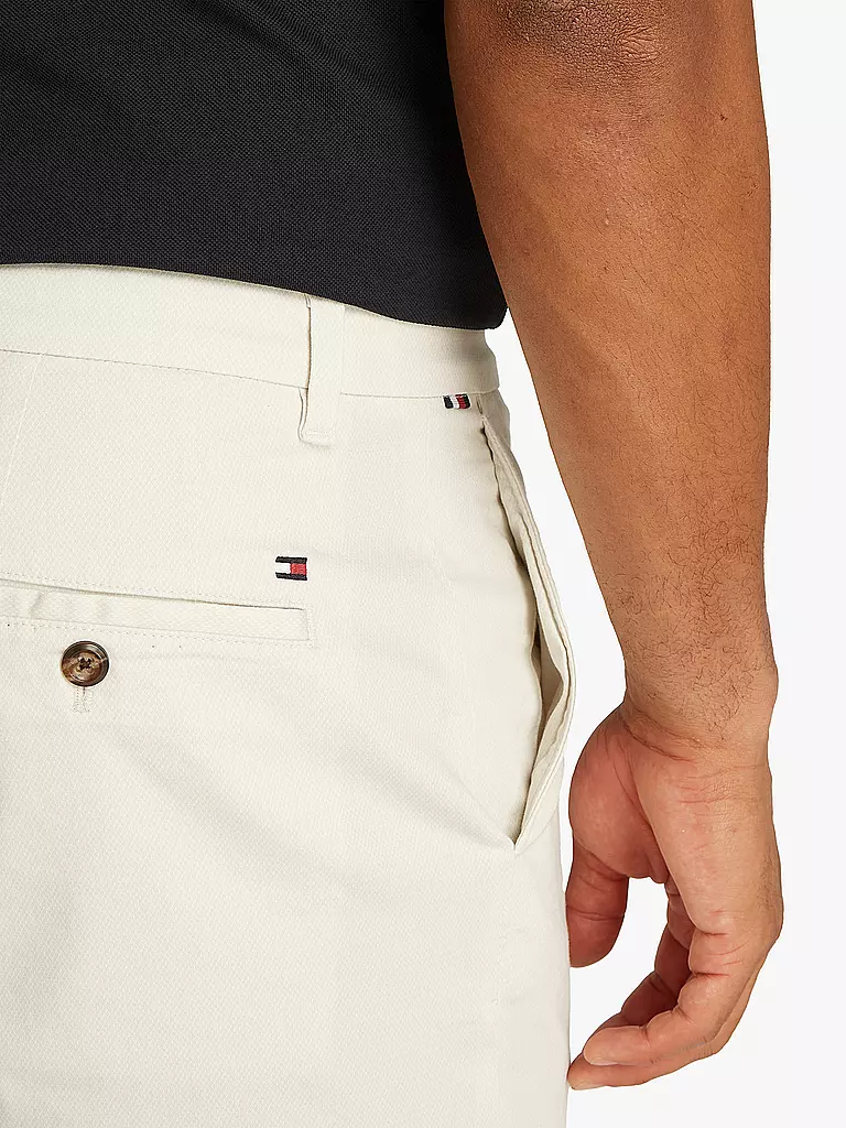 TOMMY HILFIGER | Shorts HARLEM | weiss