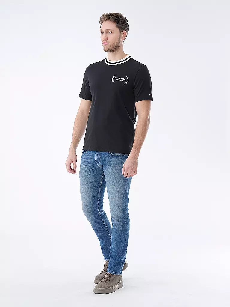 TOMMY HILFIGER | T-Shirt | schwarz