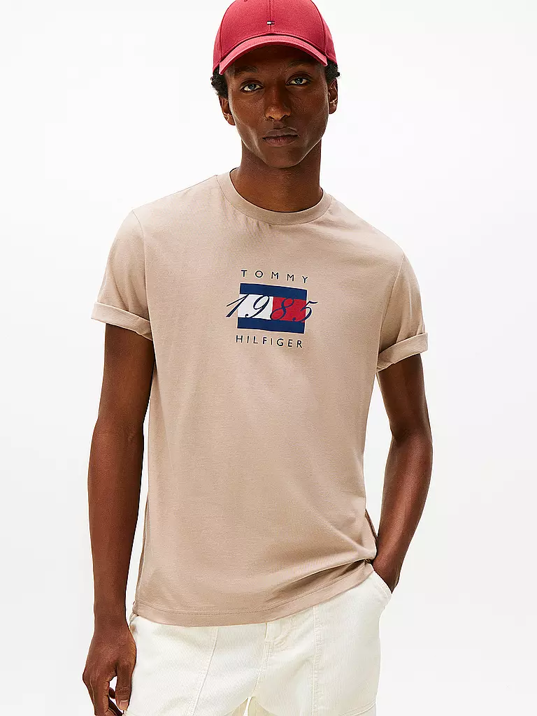 TOMMY HILFIGER | T-Shirt | schwarz