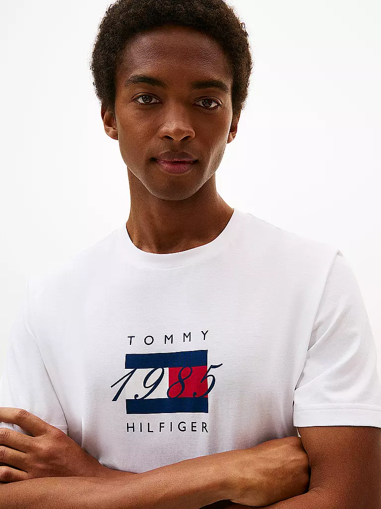 TOMMY HILFIGER | T-Shirt | schwarz