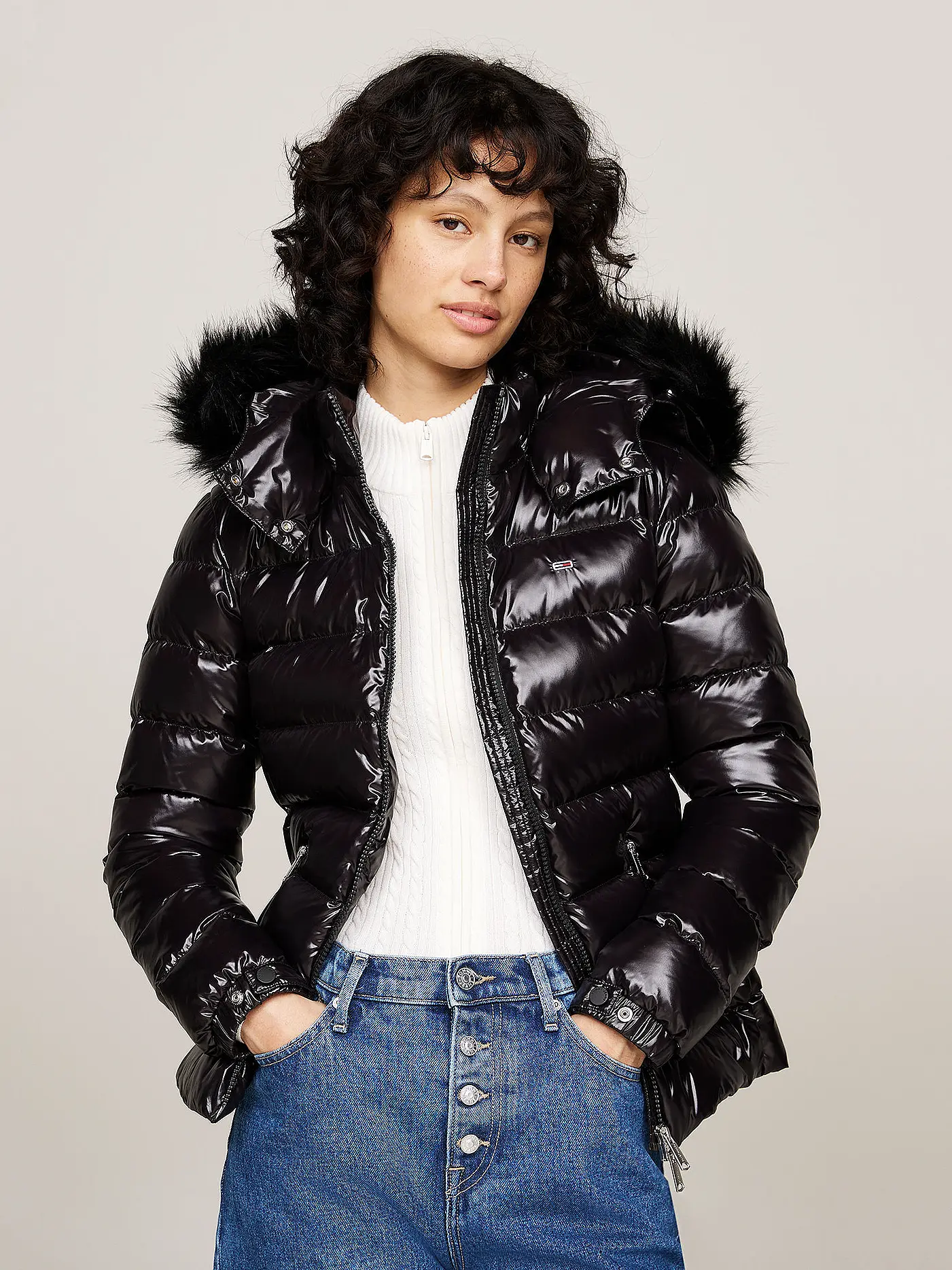 TOMMY JEANS | Daunenjacke  | schwarz