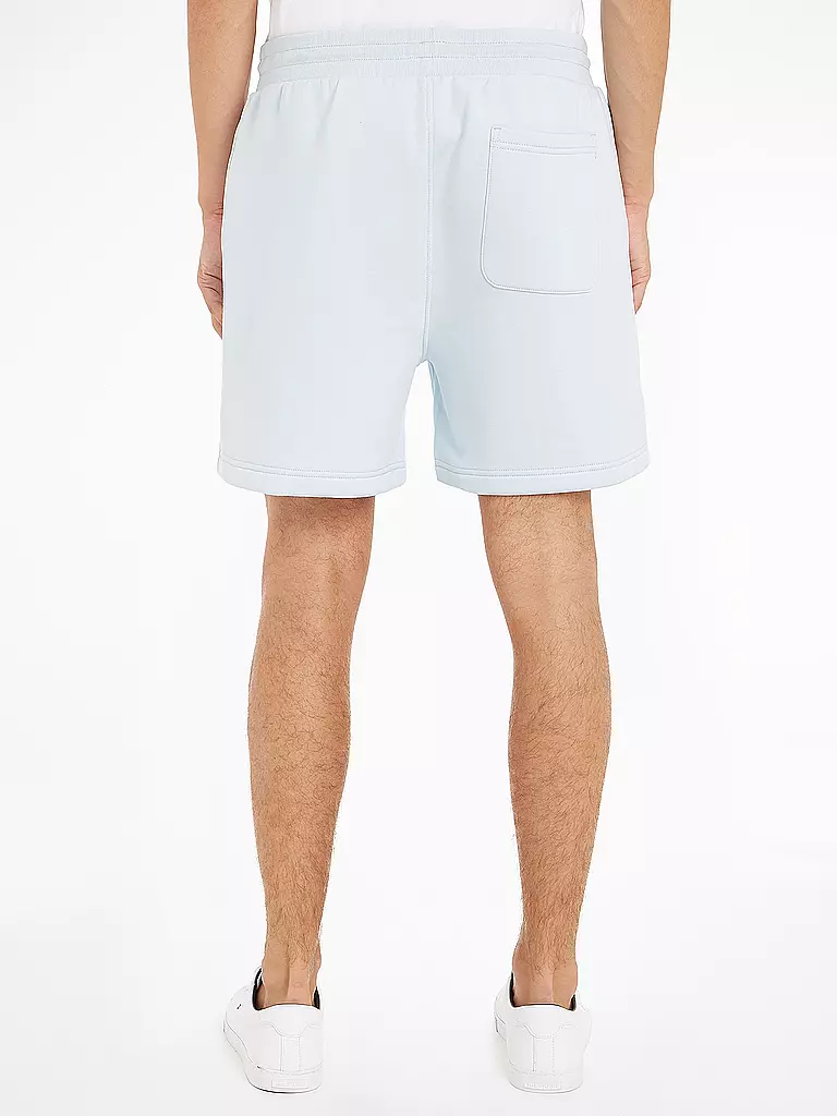 TOMMY JEANS | Shorts | grün