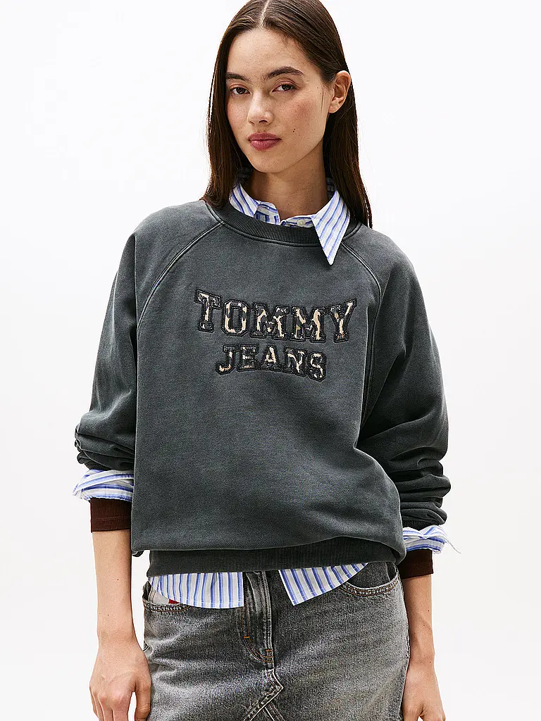 TOMMY JEANS | Sweater | grau
