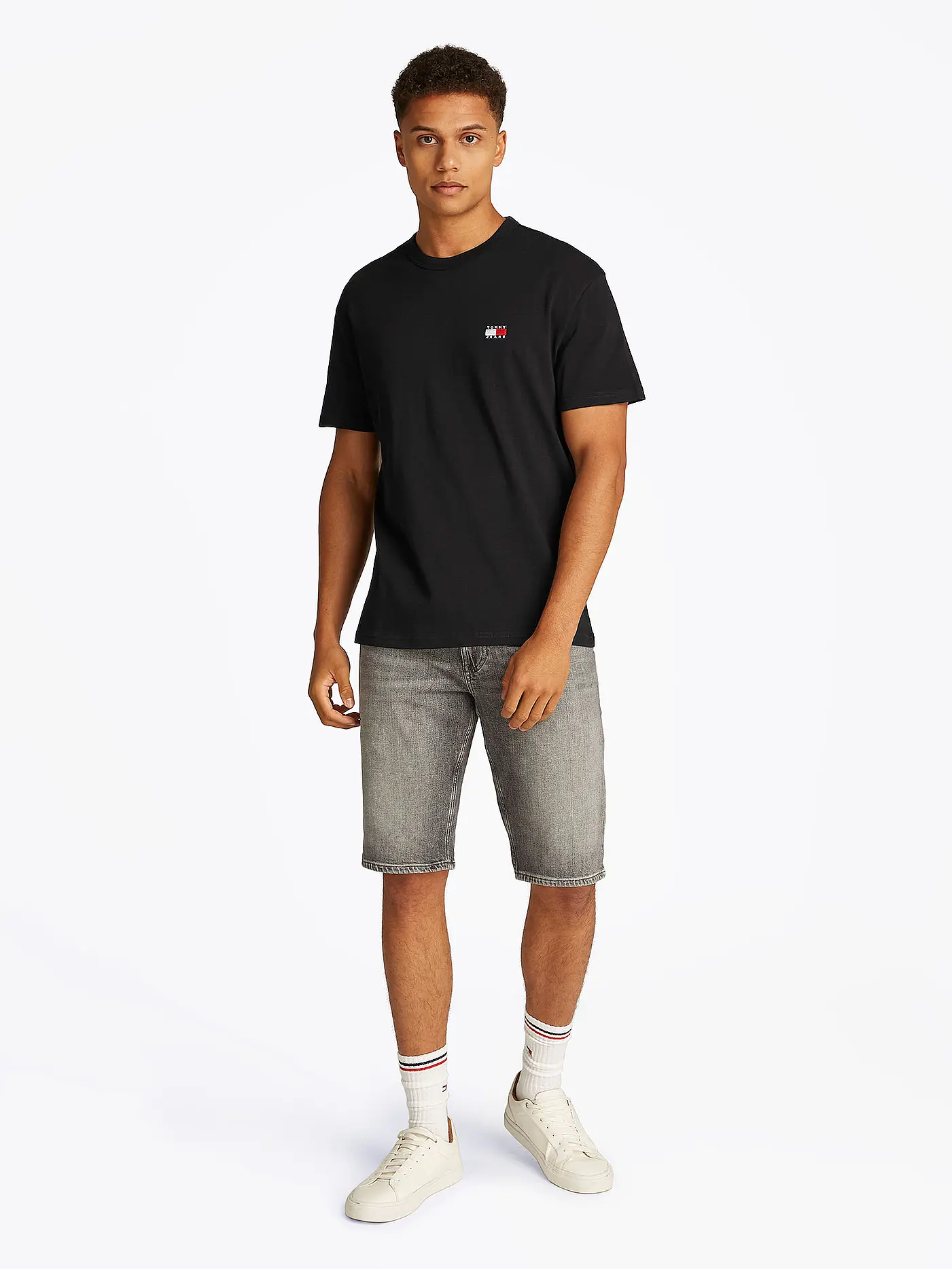 TOMMY JEANS | T-Shirt  | schwarz
