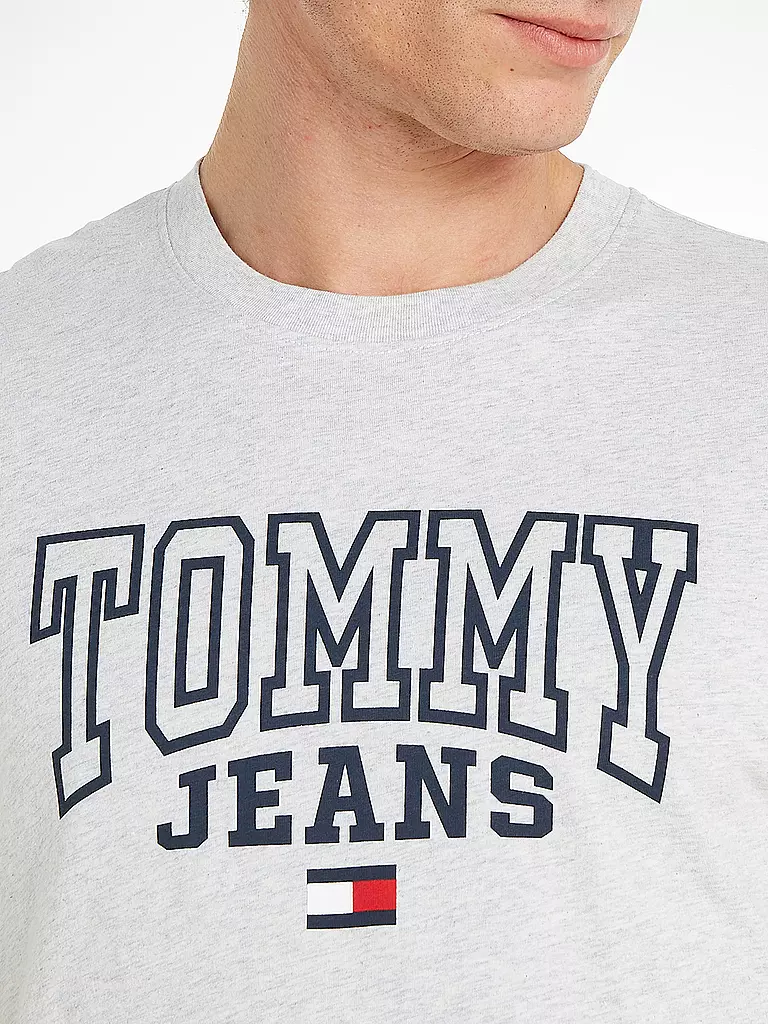 TOMMY JEANS | T-Shirt Regular Fit | schwarz