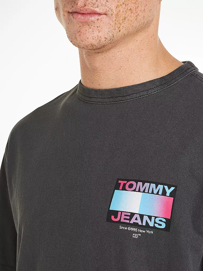 TOMMY JEANS | T-Shirt | schwarz