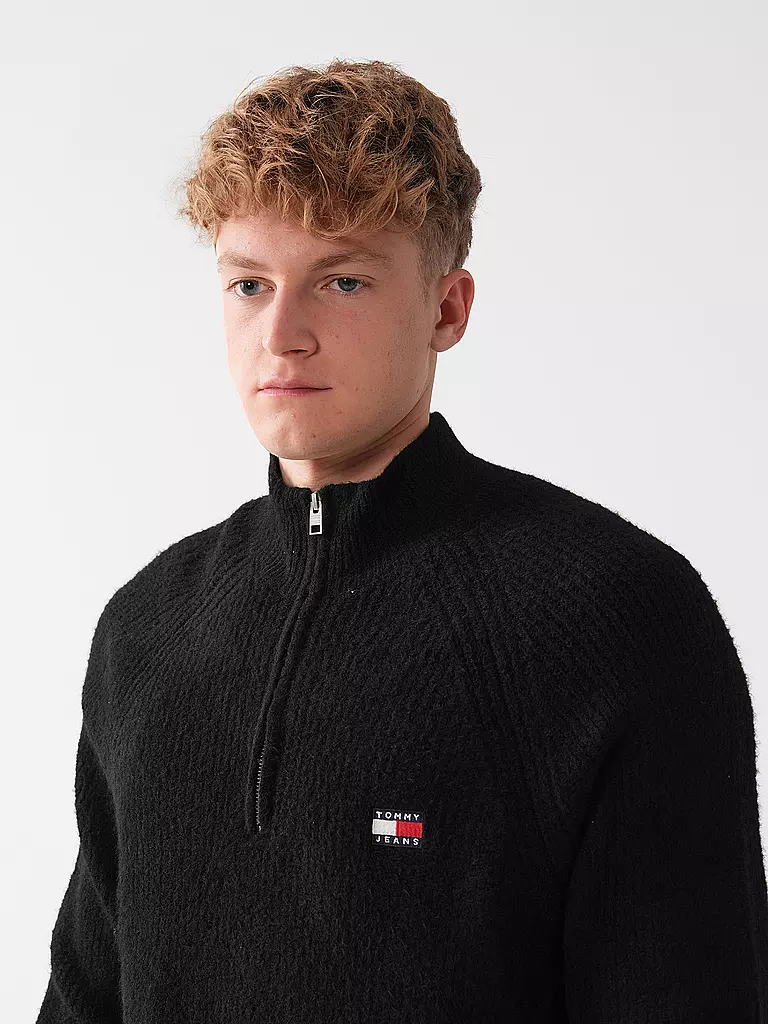 TOMMY JEANS | Troyer Pullover | schwarz