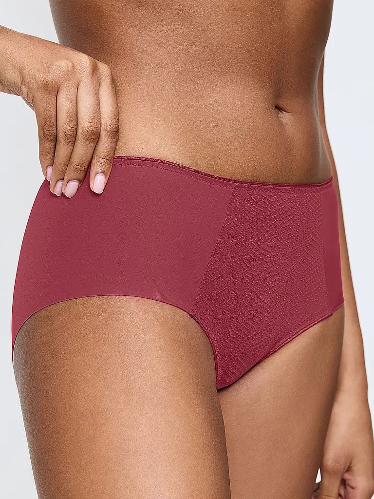 TRIUMPH | Hipster ESSENTIAL MINIMIZER marsala red | 
