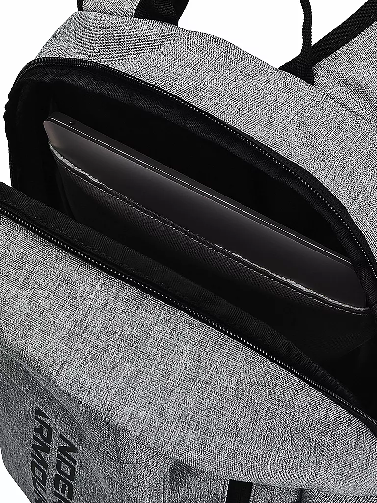 UNDER ARMOUR | Rucksack Halftime 22L | grau