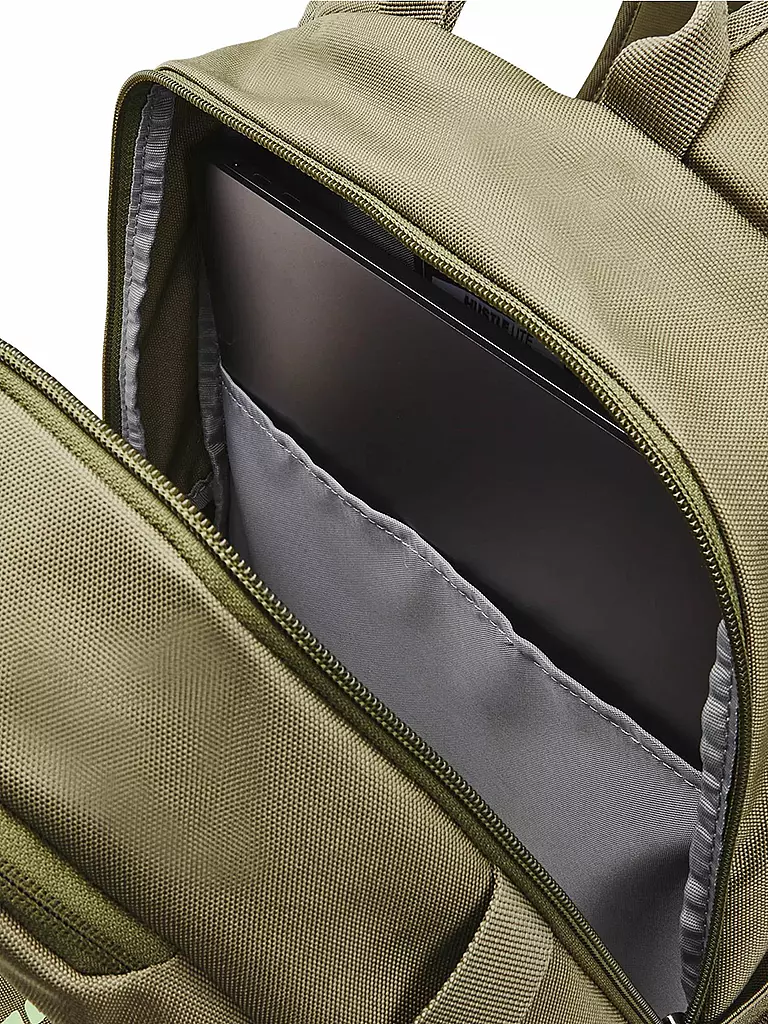 UNDER ARMOUR | Rucksack UA Hustle Lite 24L | olive