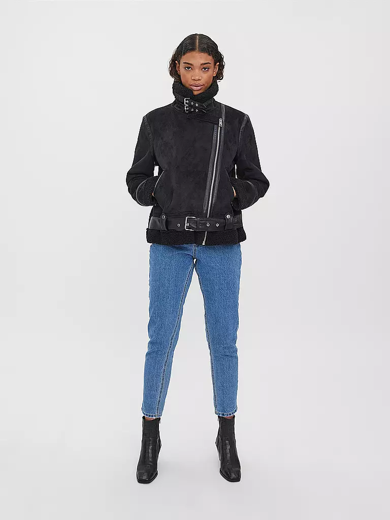 VERO MODA | Jacke in Shearling-Optik VMVEGA  | schwarz