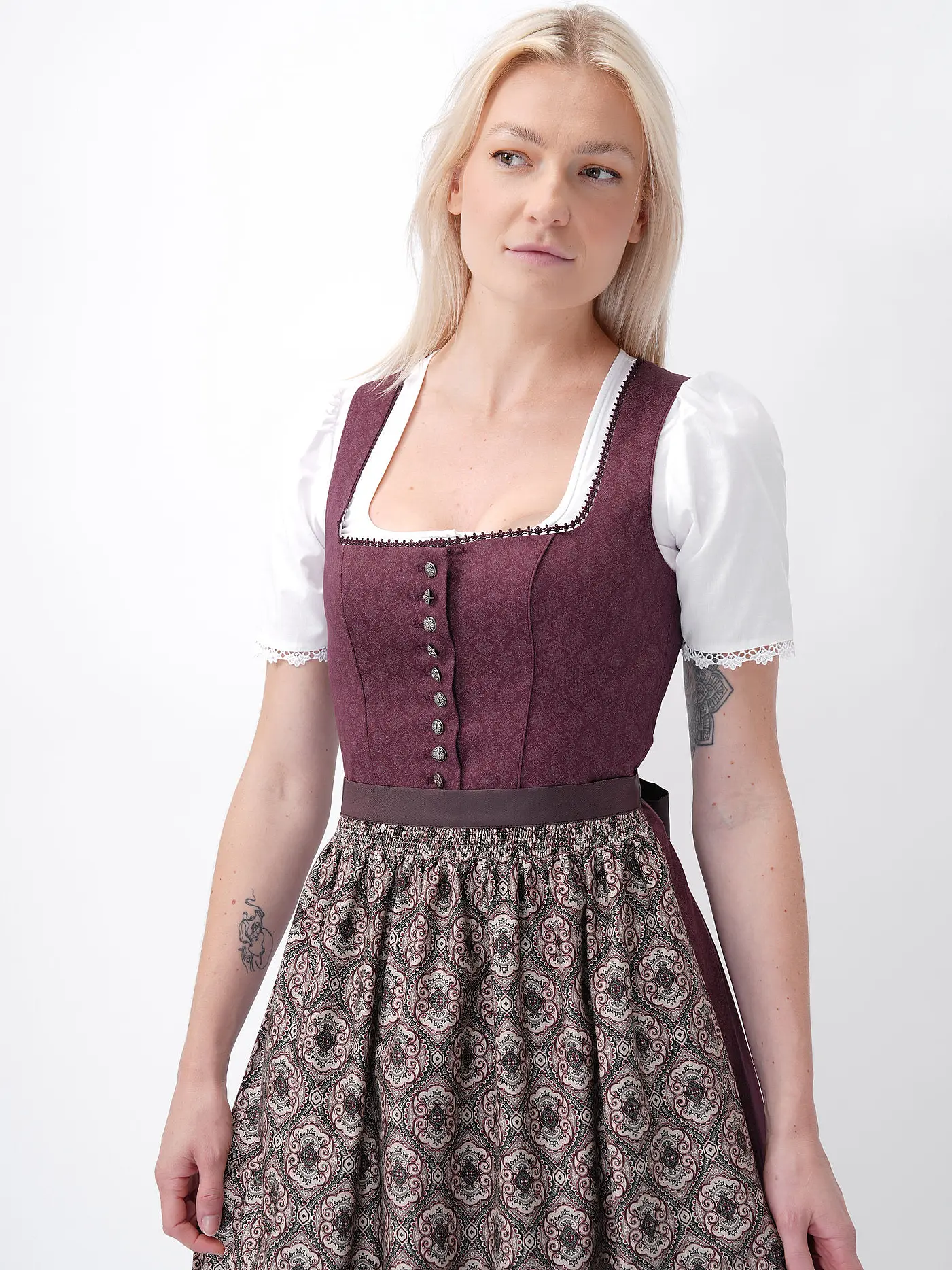 WENGER | Dirndl FLORENTINE | beere