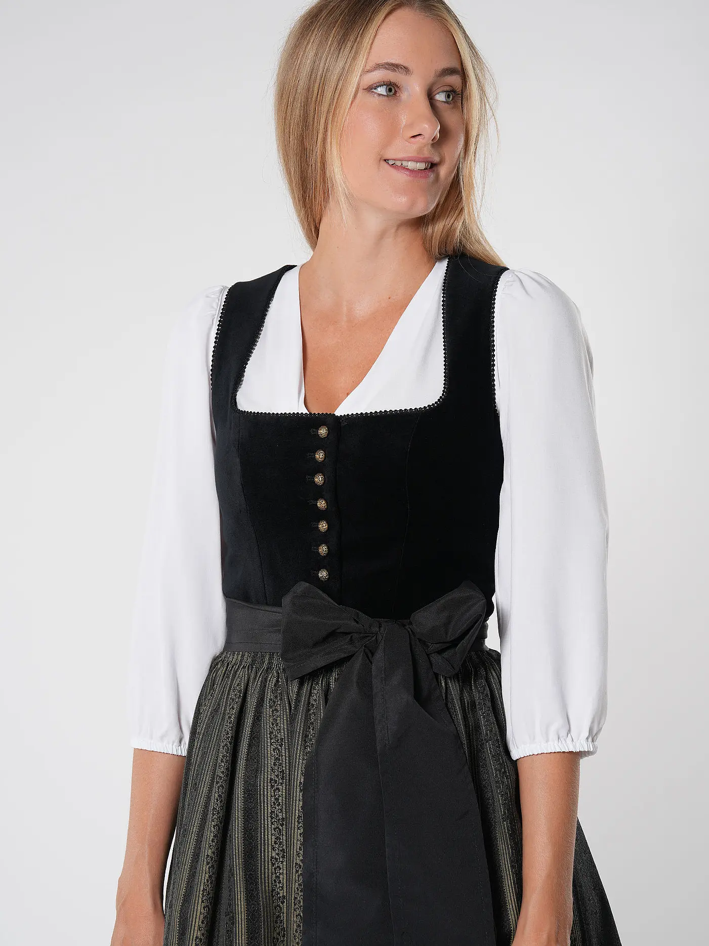 WENGER | Dirndl ILONA | schwarz