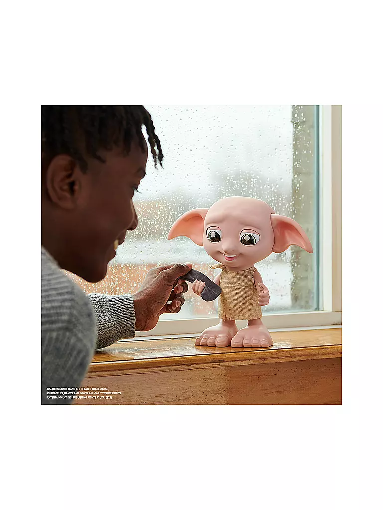 WIZARDING WORLD | Harry Potter - Interaktiver Dobby | rosa