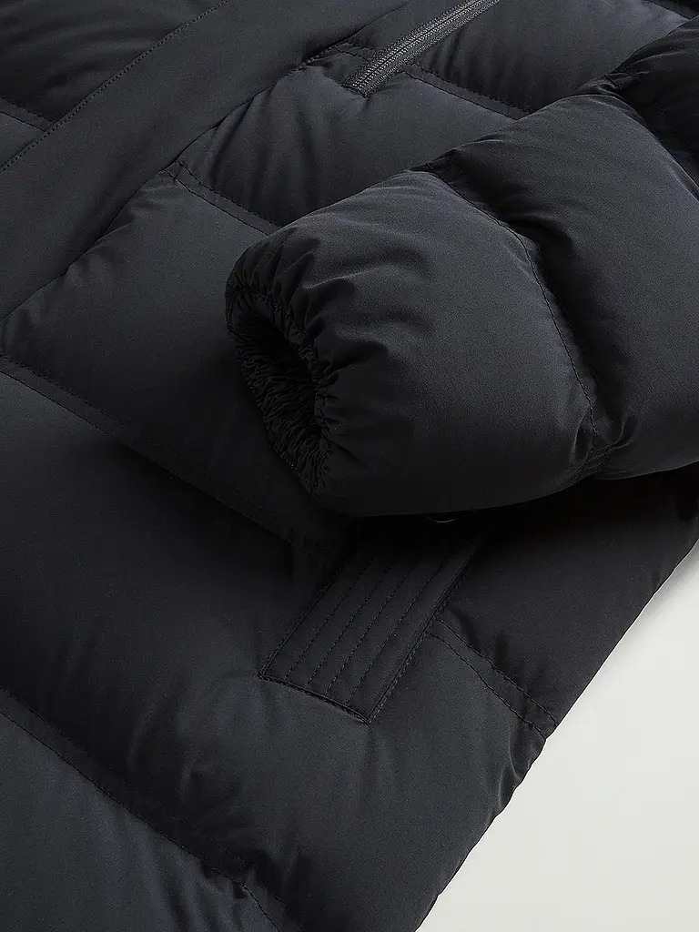 WOOLRICH | Daunensteppjacke SIEERA | schwarz