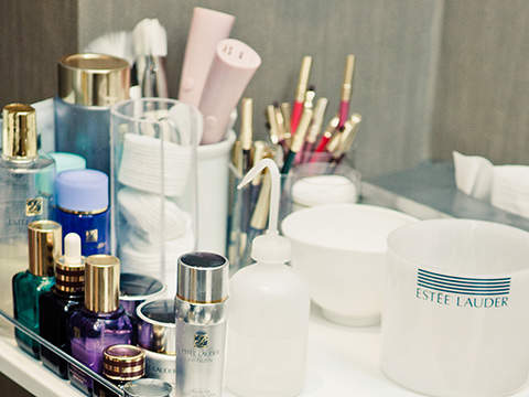 Beauty Lounge Lassen Sie den Alltag hinter sich und genießen Sie Momente der Ruhe